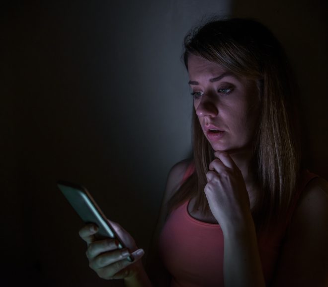Molestie a domicilio: quando rispondere al telefono ti rende una vittima